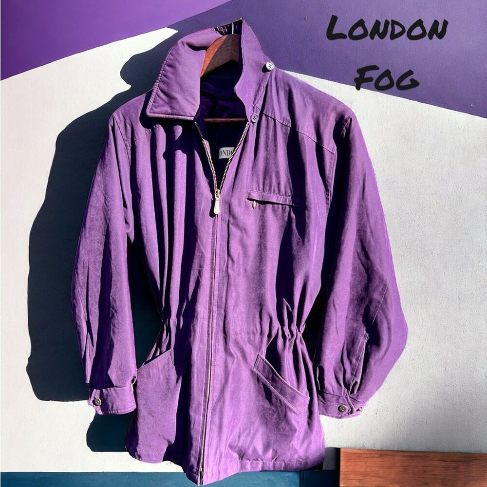 London Fog. Women’s coat, detachable liner and hood.  Small. Adjustable waist.
